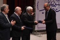 روابط عمومی شرکت برق منطقه ای گیلان شایسته دریافت لوح برتر شد